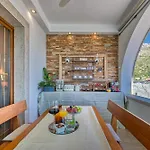 Adria House Dubrovnik By The Sea 4* 扎通