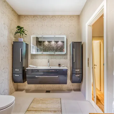 Gostinjska kuća Adria House Dubrovnik By The Sea 4*