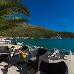 Penzion Adria House Dubrovnik By The Sea 4*