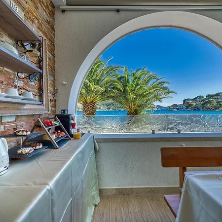 Adria House Dubrovnik By The Sea بيت ضيافة 4*